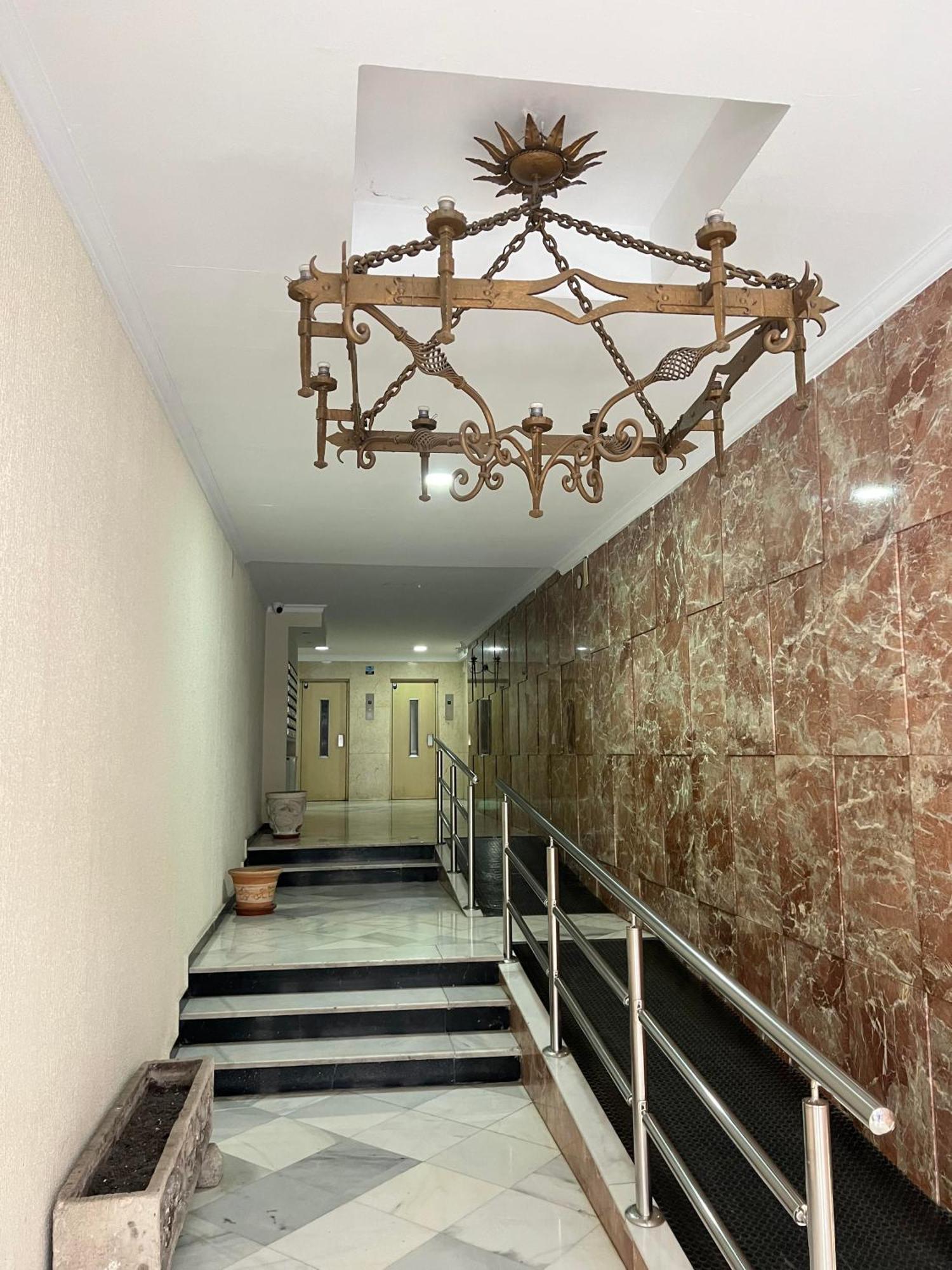 Gran Apartamento Con Parking Gratis Centro De Málaga Esterno foto