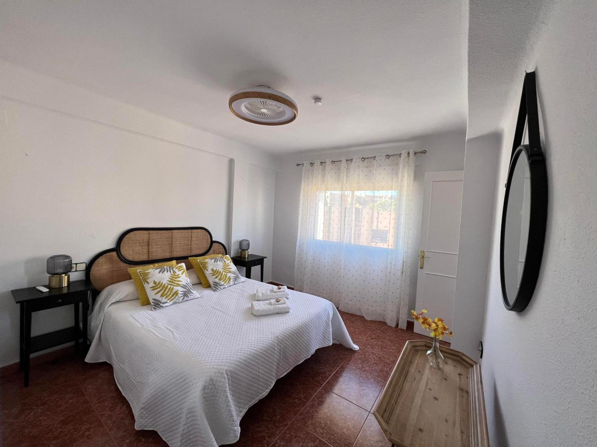 Gran Apartamento Con Parking Gratis Centro De Málaga Esterno foto